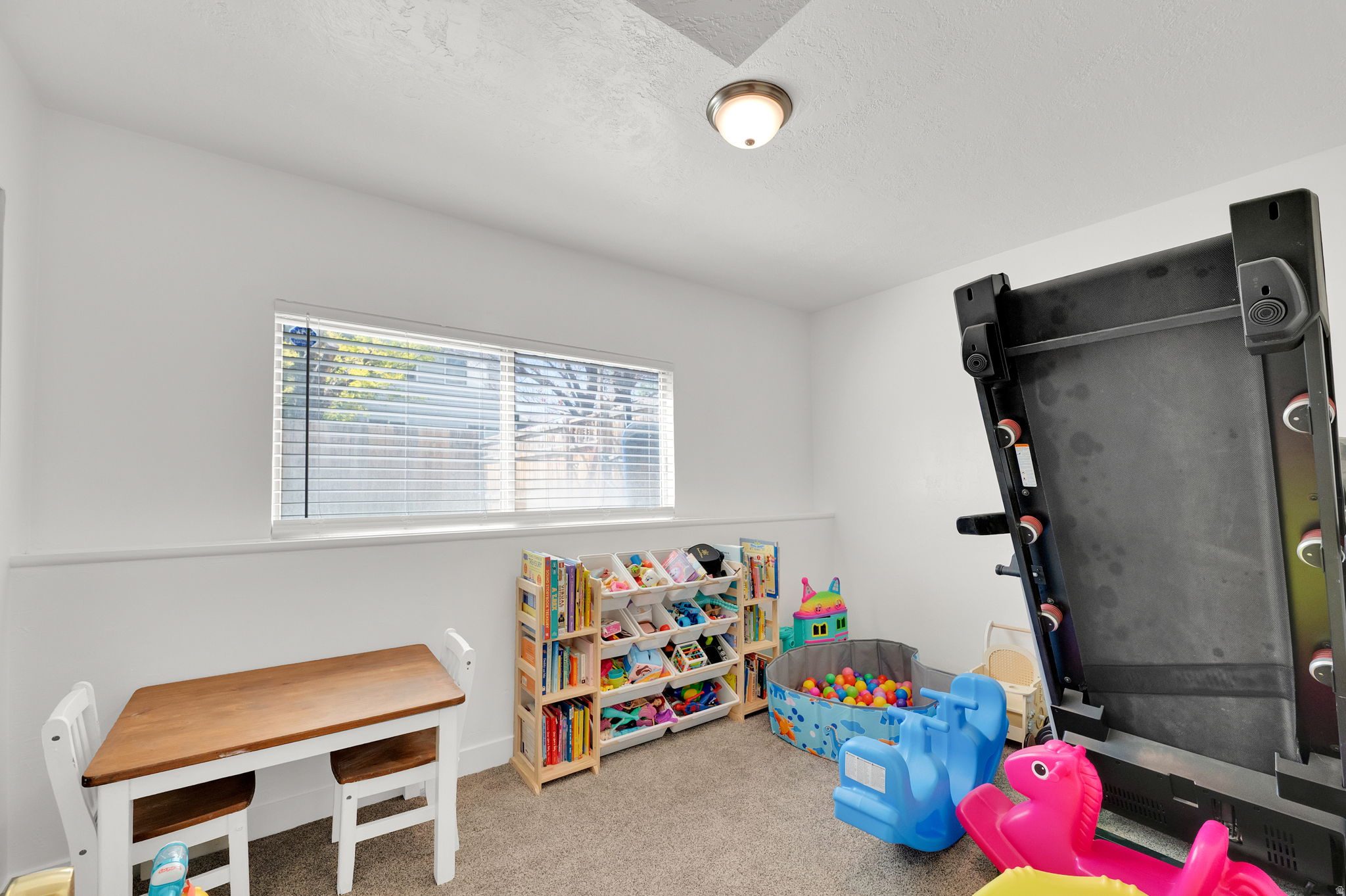 TWIN OAKS II - Residential Income
