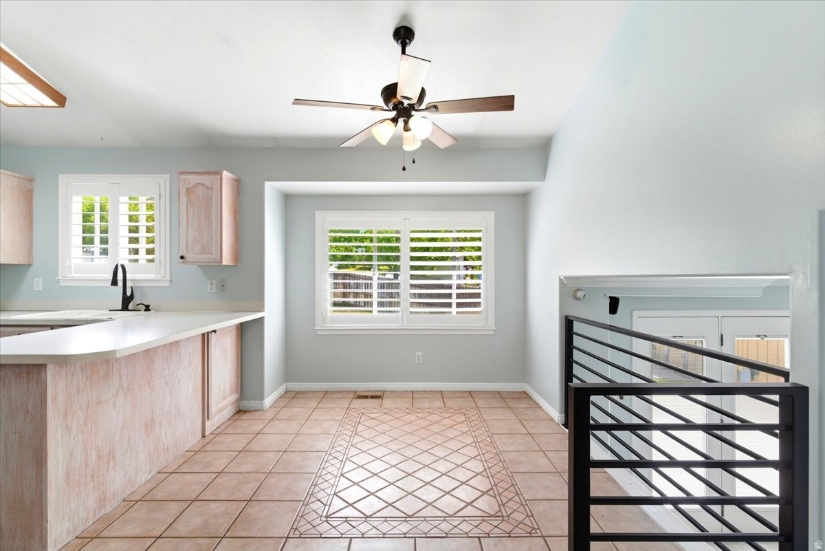 WARREN ACRES - Residential