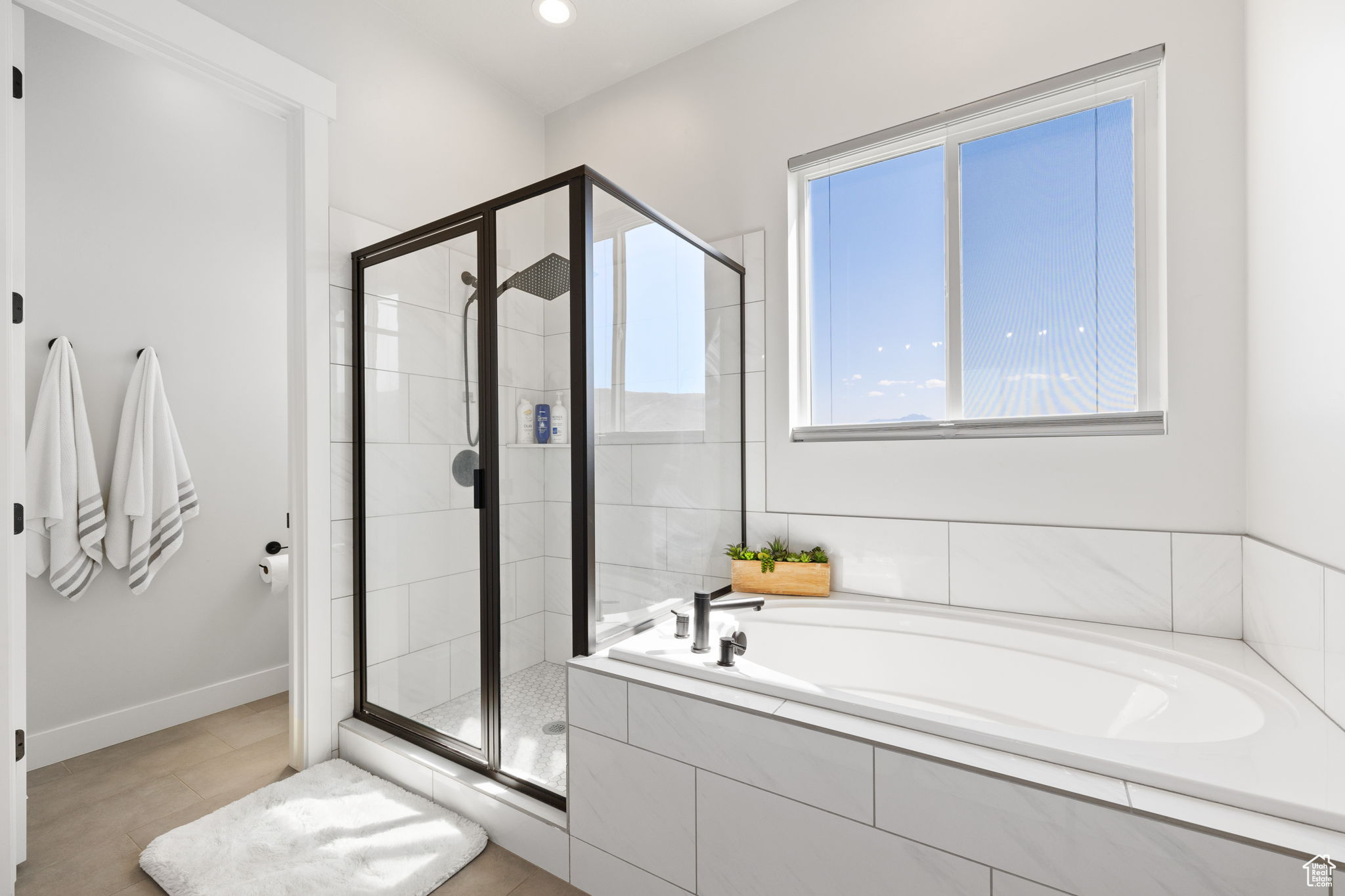 BROOK HEIGHTS - Residential