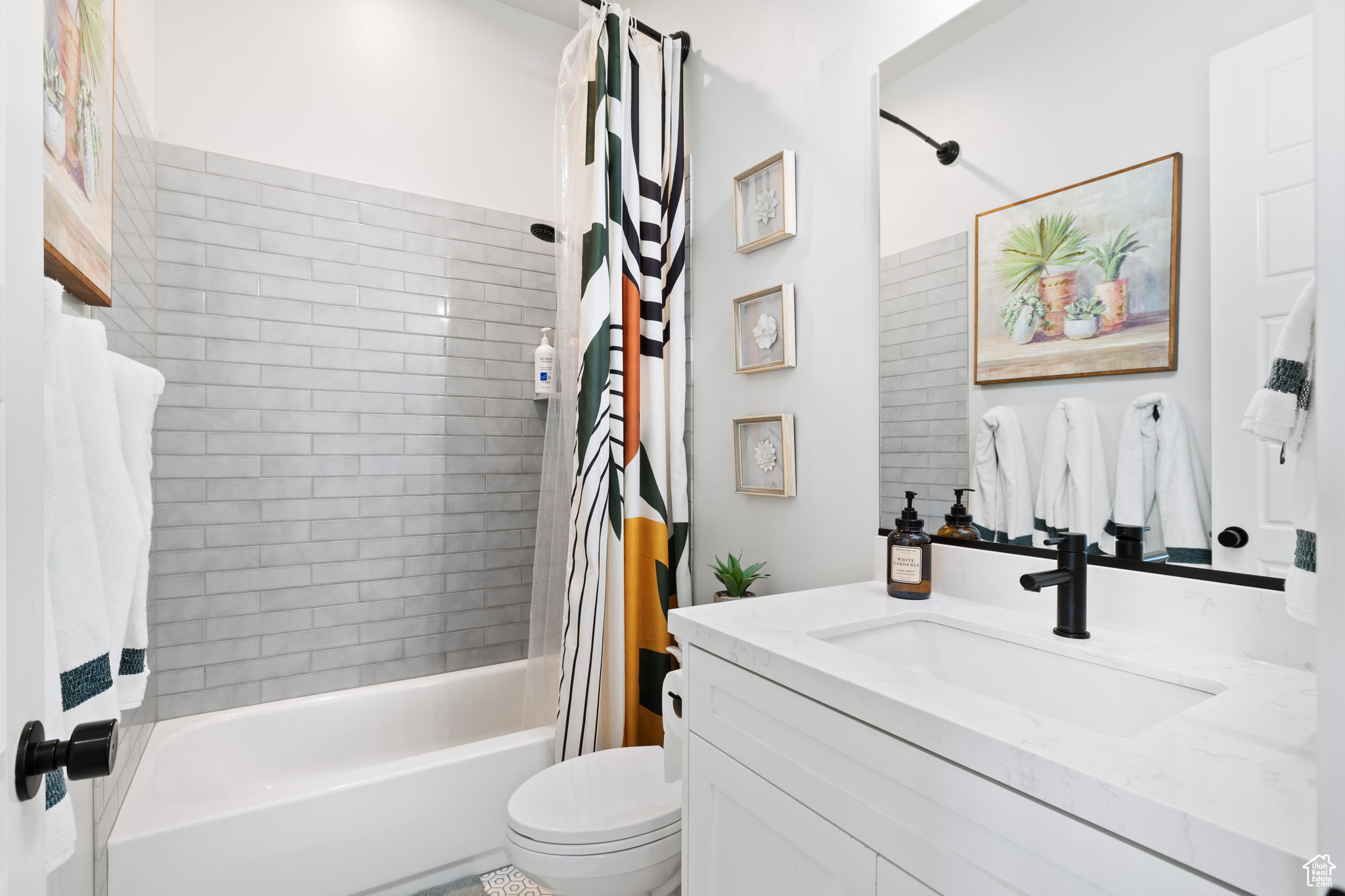 BROOK HEIGHTS - Residential