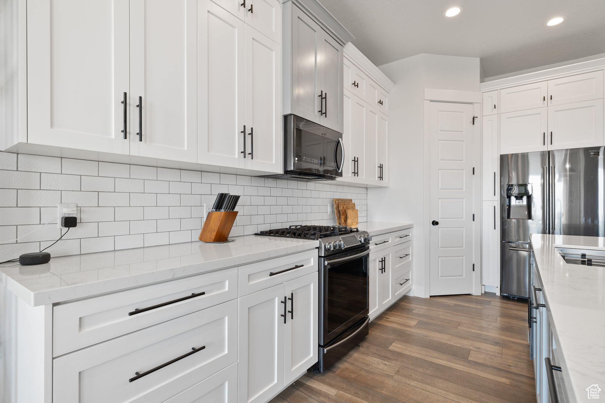 BROOK HEIGHTS - Residential