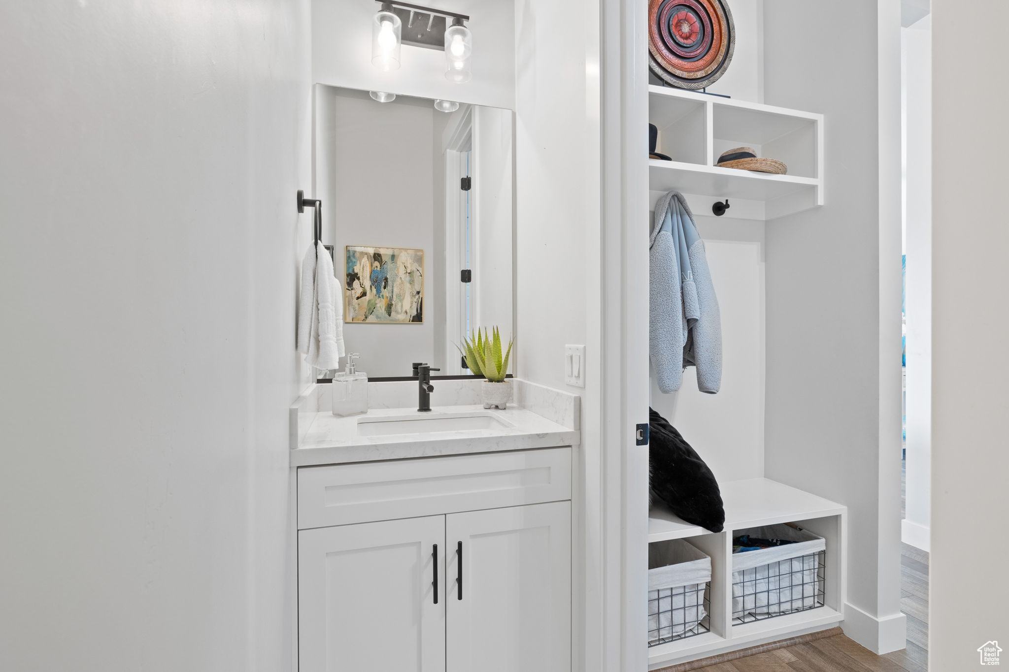 BROOK HEIGHTS - Residential