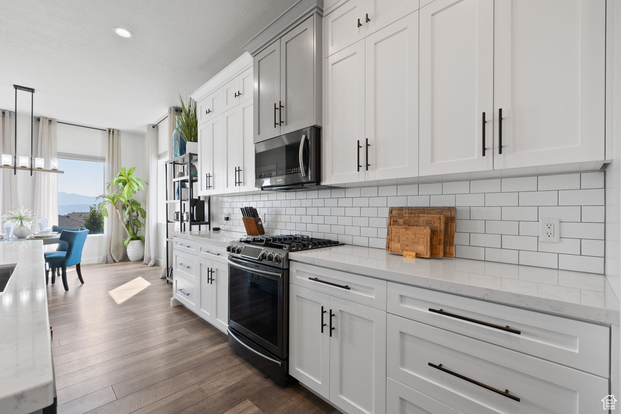 BROOK HEIGHTS - Residential