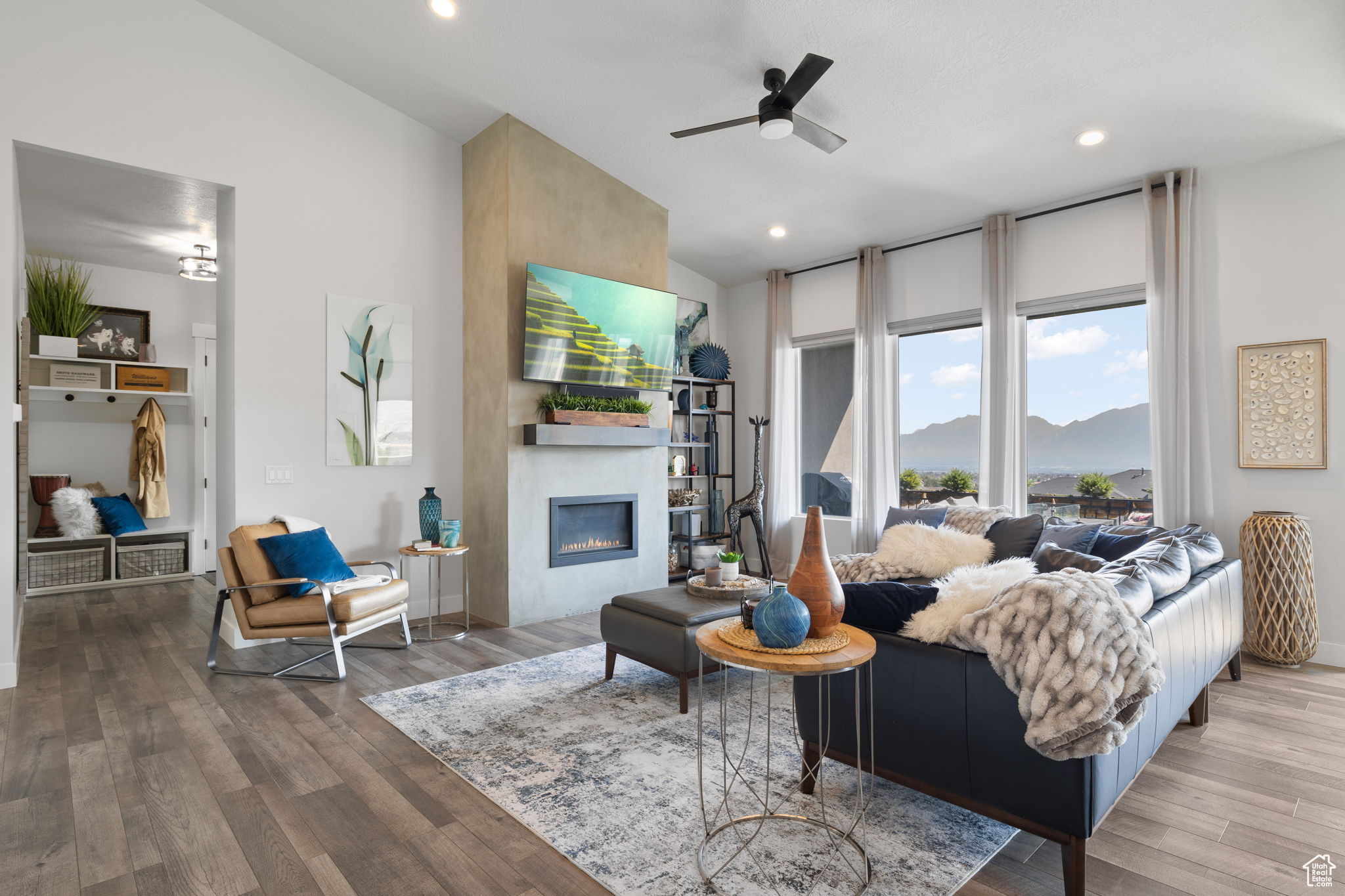 BROOK HEIGHTS - Residential