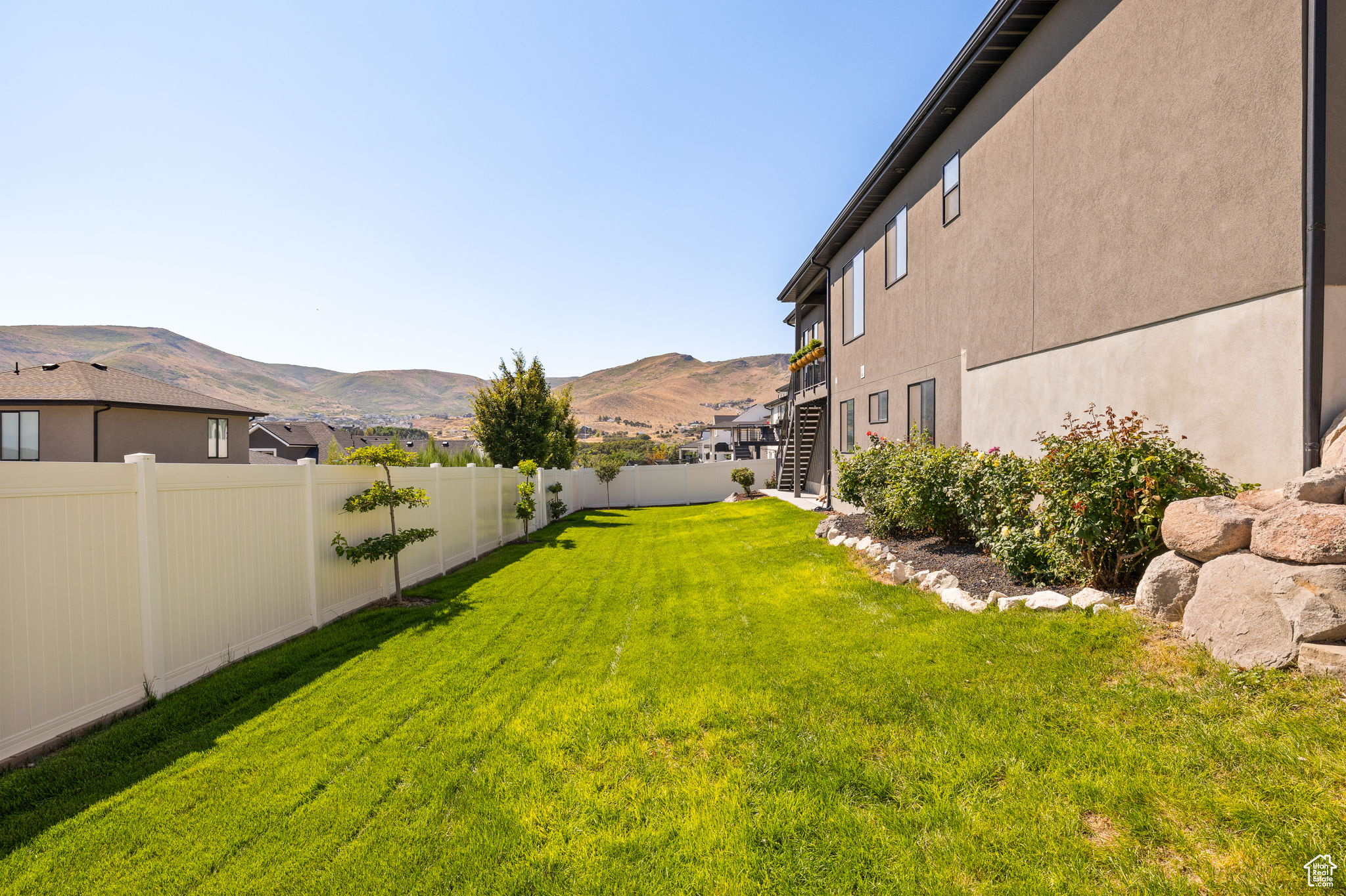 BROOK HEIGHTS - Residential