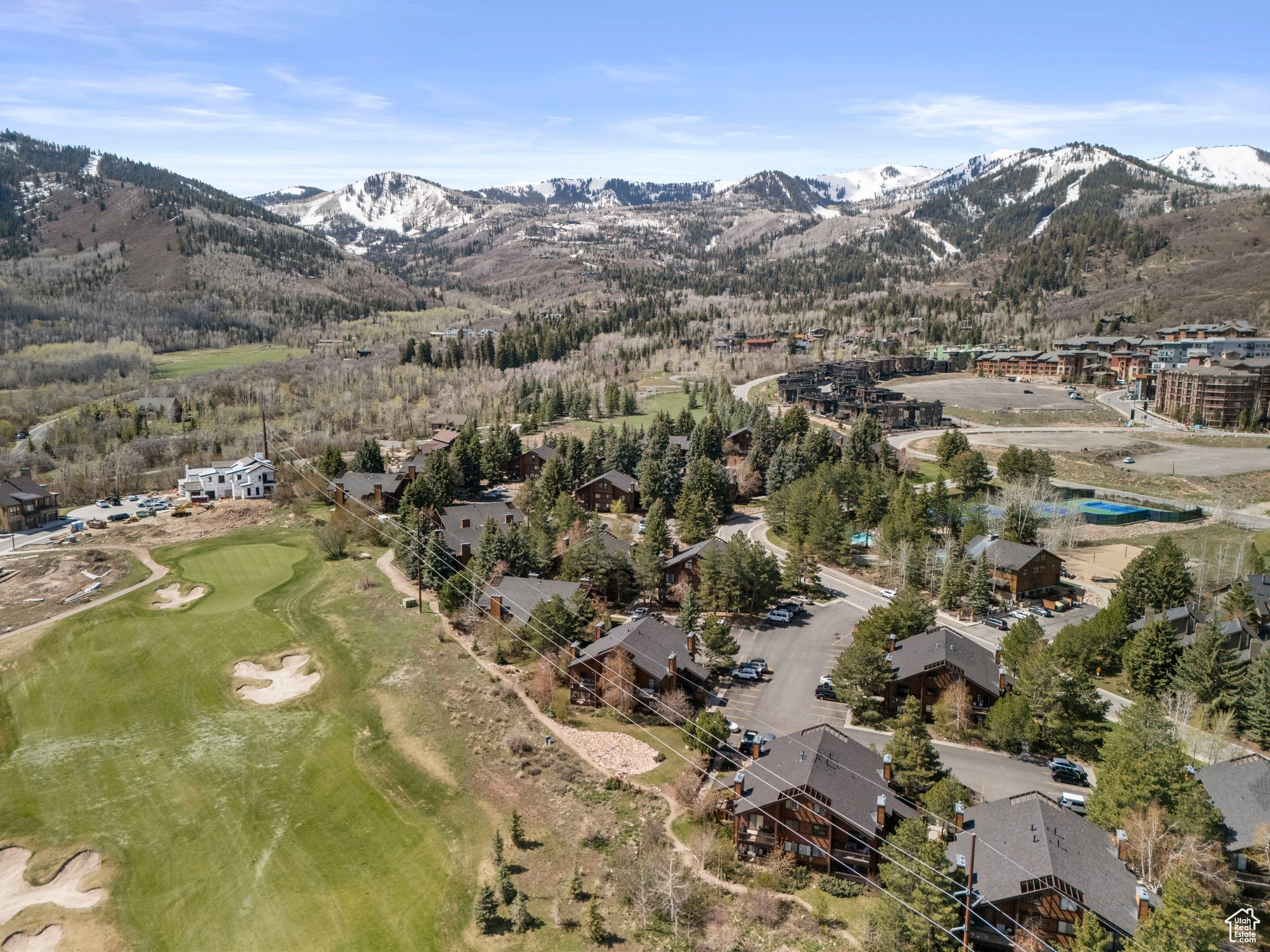 RED PINE CHALETS CON - Residential