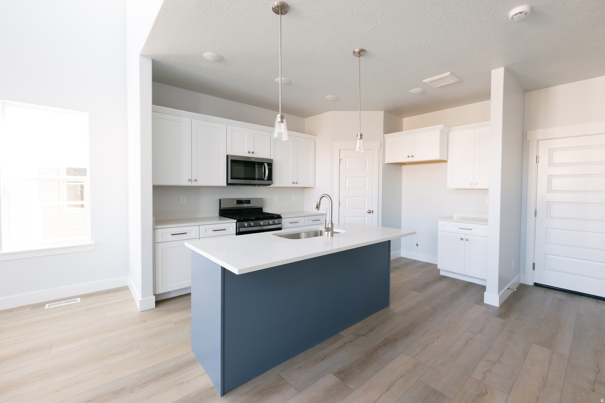 HIGHRIDGE - Residential