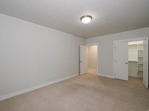 Tiny photo for 10673 S BRIDLEWOOD LN, Sandy, UT 84092 (MLS # 2143711)