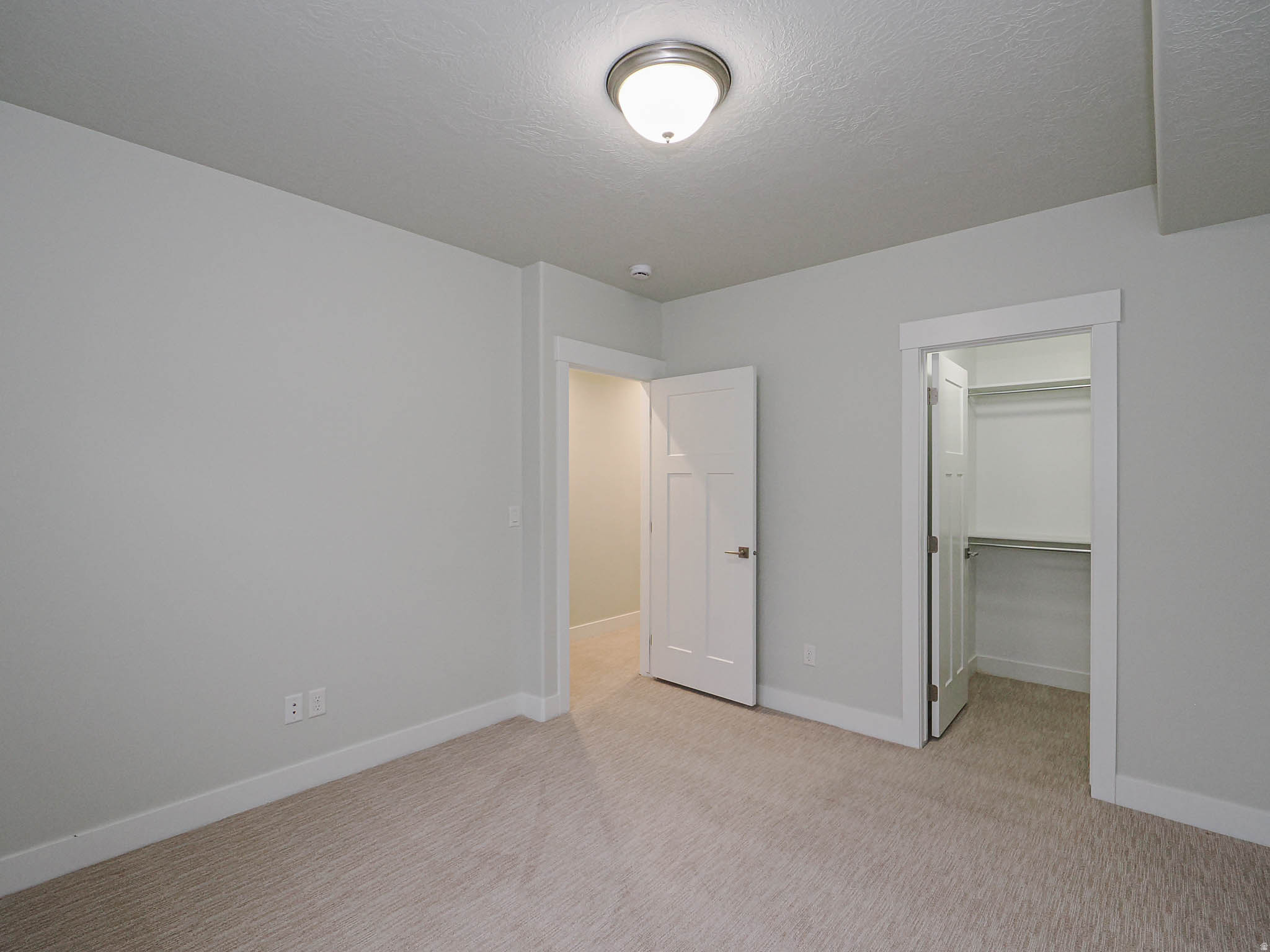 BRIDLEWOOD - Residential