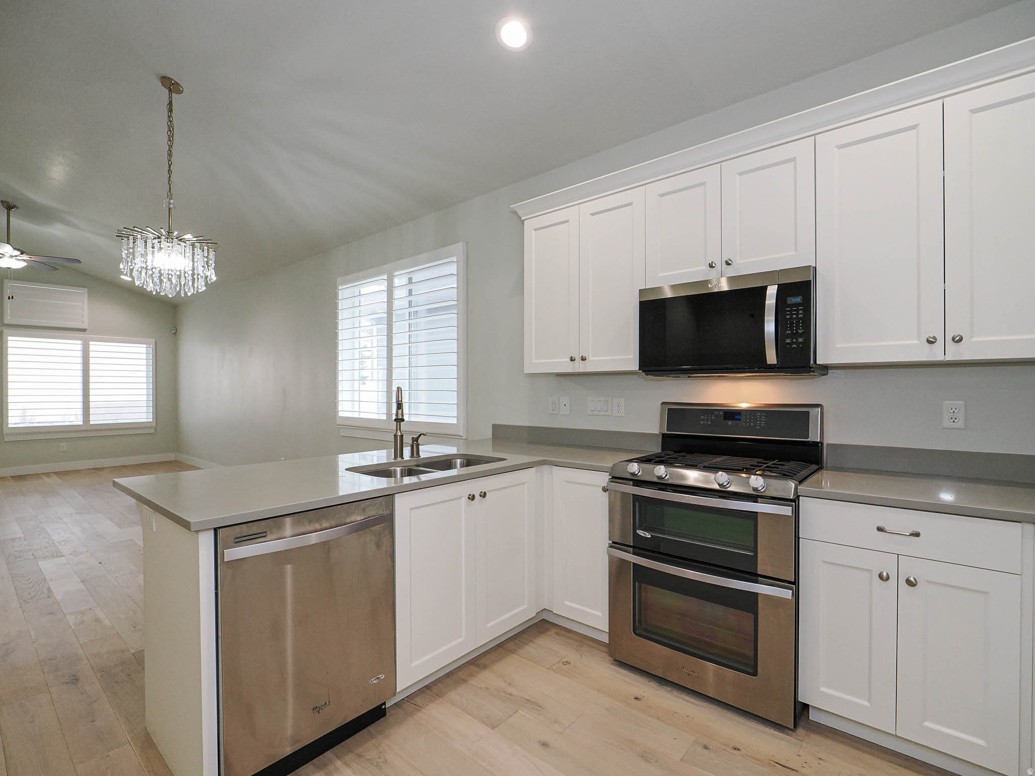 BRIDLEWOOD - Residential