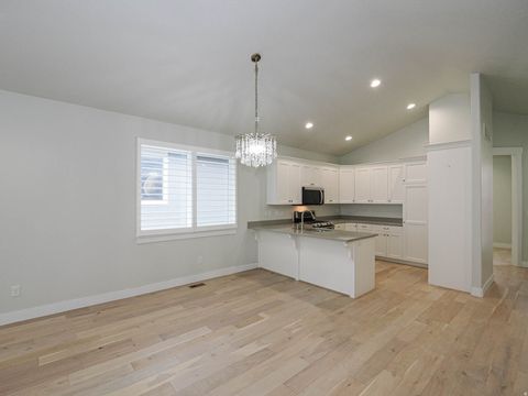 Tiny photo for 10673 S BRIDLEWOOD LN, Sandy, UT 84092 (MLS # 2143711)