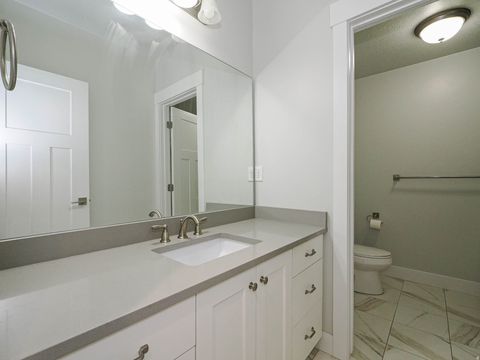 Tiny photo for 10673 S BRIDLEWOOD LN, Sandy, UT 84092 (MLS # 2143711)