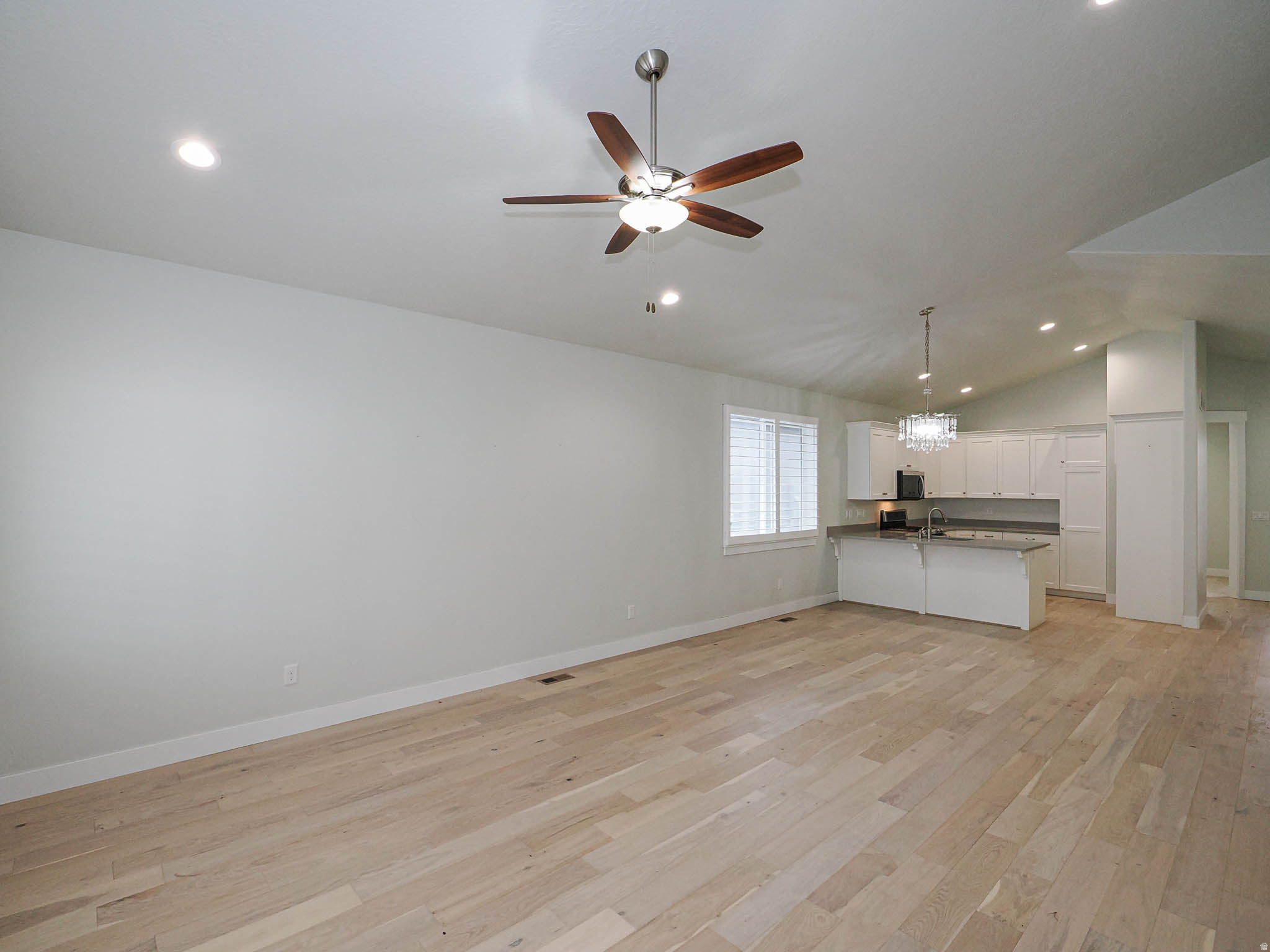 BRIDLEWOOD - Residential