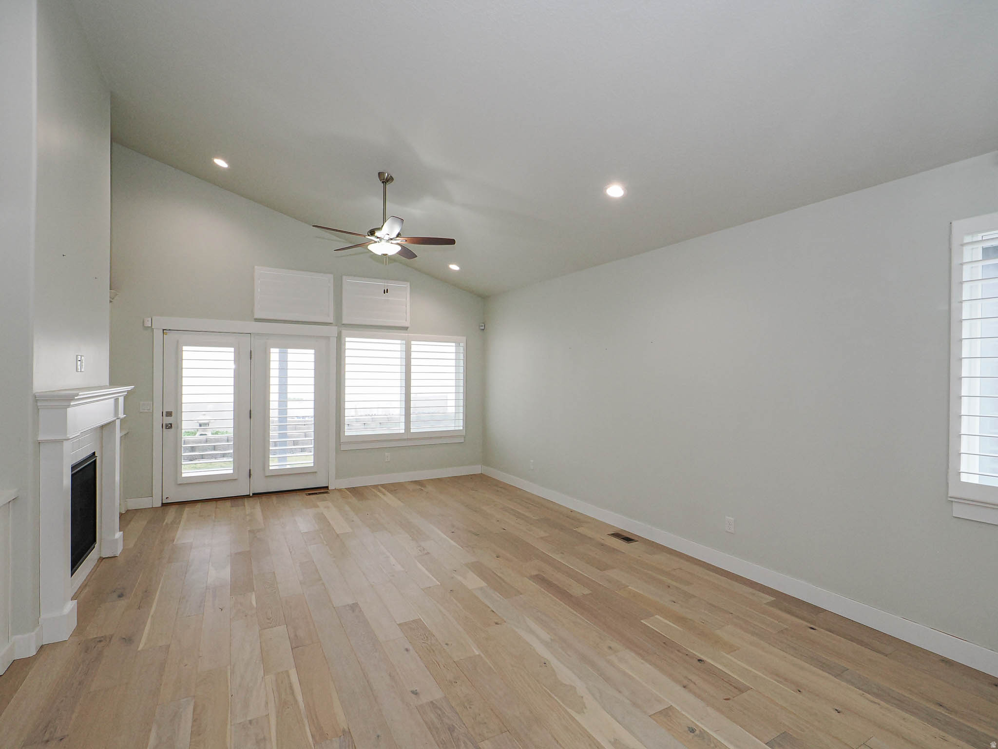 BRIDLEWOOD - Residential