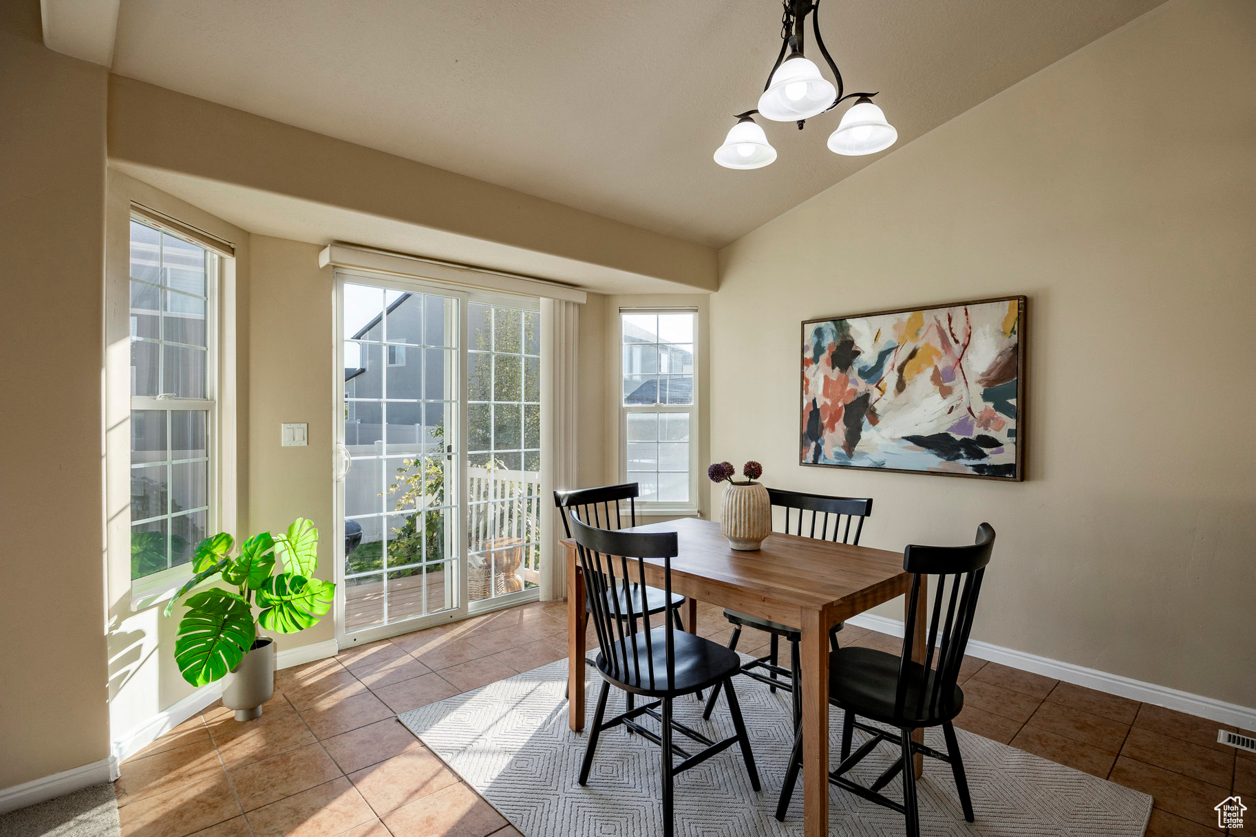 MOUNTAIN VIEW - Residential