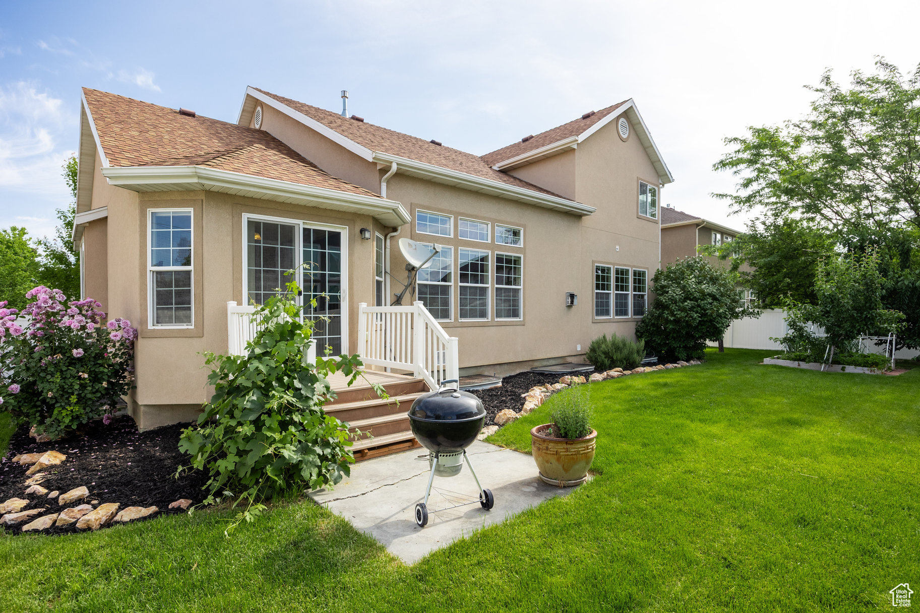 MOUNTAIN VIEW - Residential