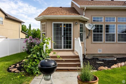 Tiny photo for 1971 W 1870 S, Woods Cross, UT 84087 (MLS # 2090385)