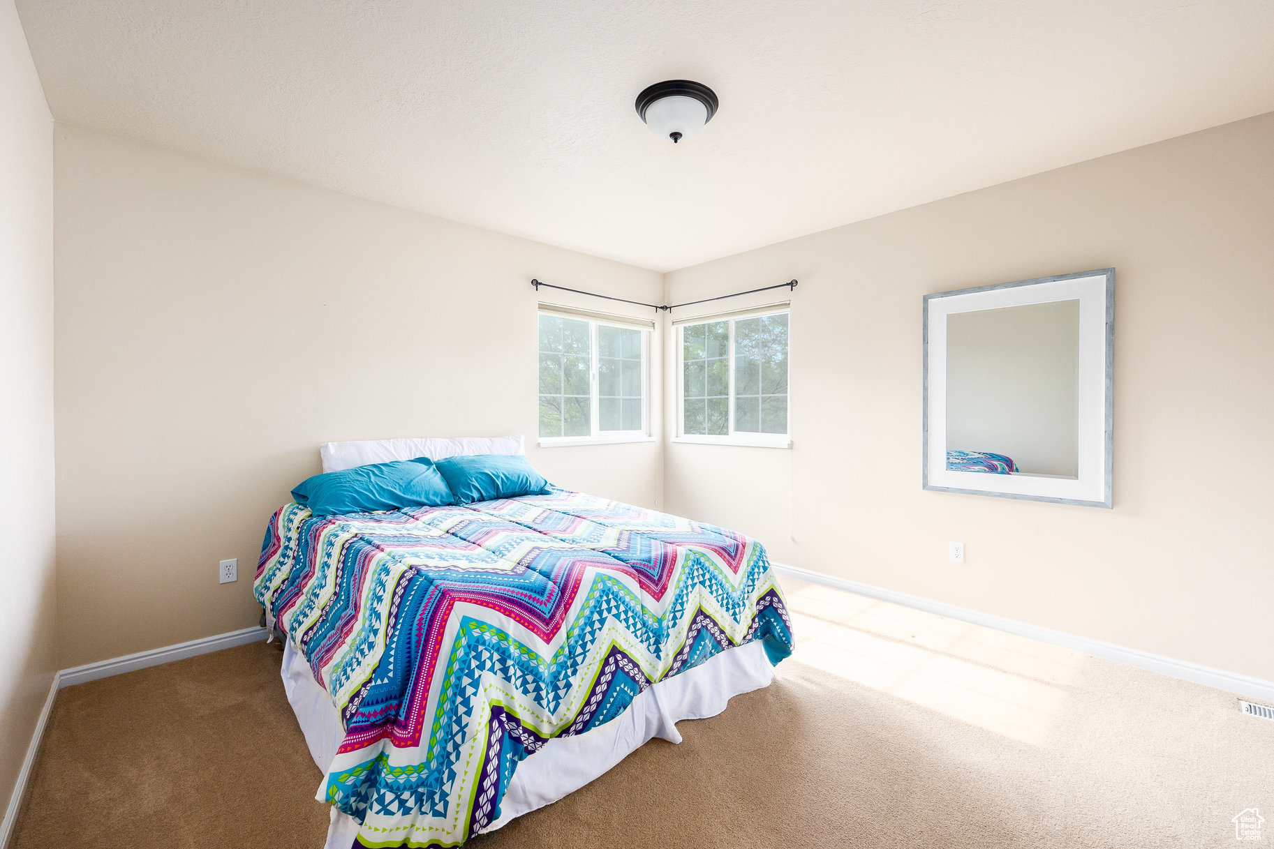 MOUNTAIN VIEW - Residential