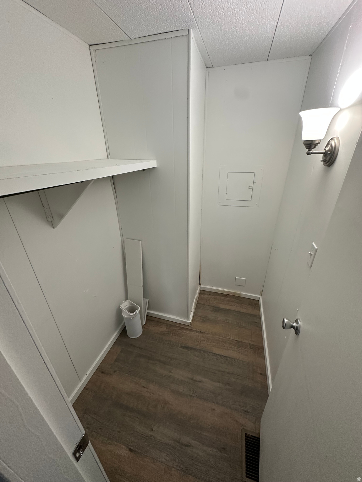 CAMELOT PARK - Residential