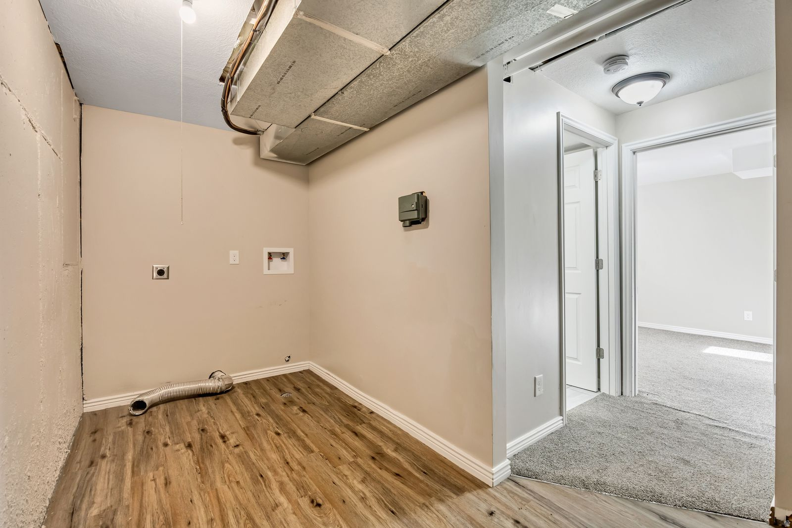 EDGEWOOD ESTATES - Residential