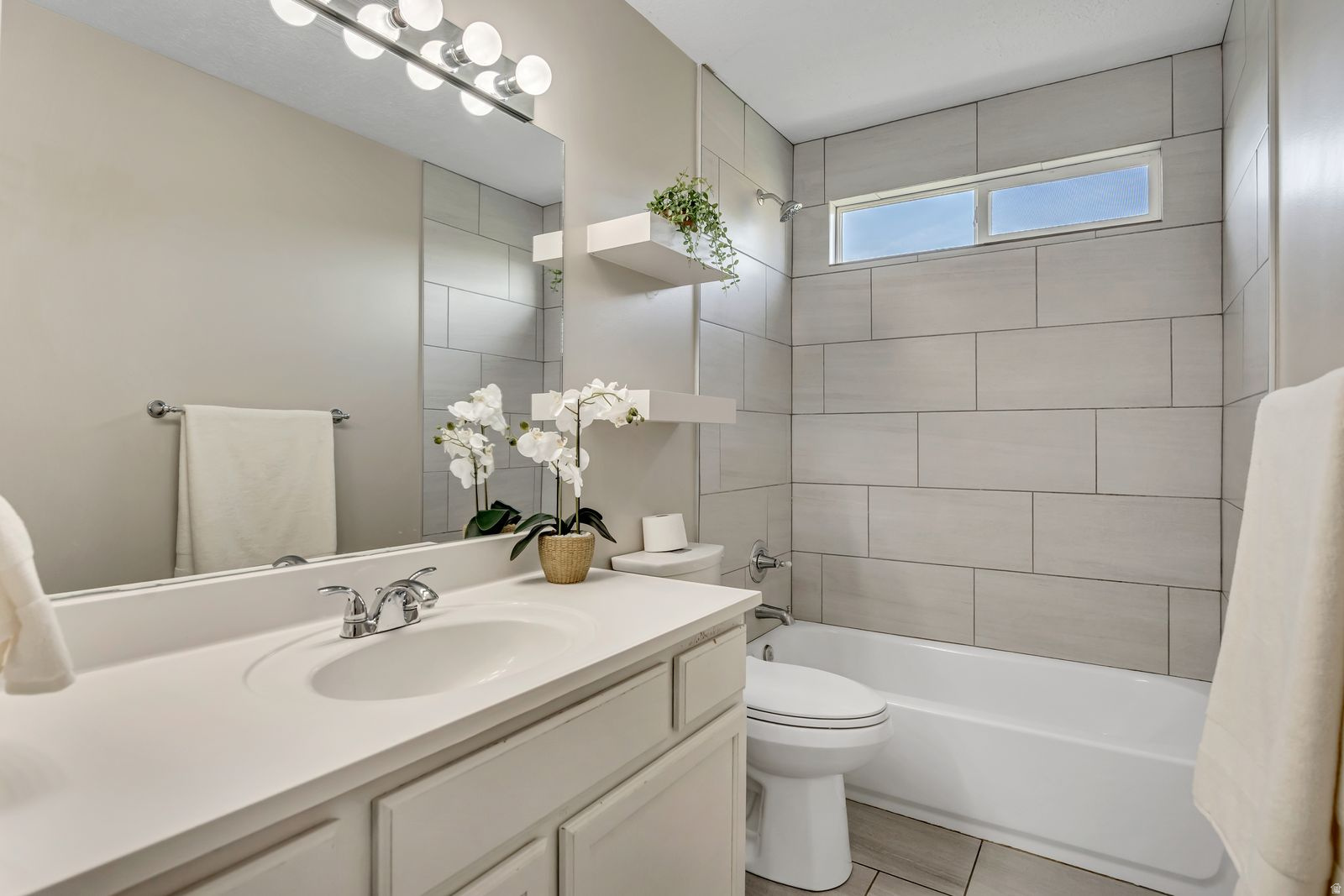 EDGEWOOD ESTATES - Residential