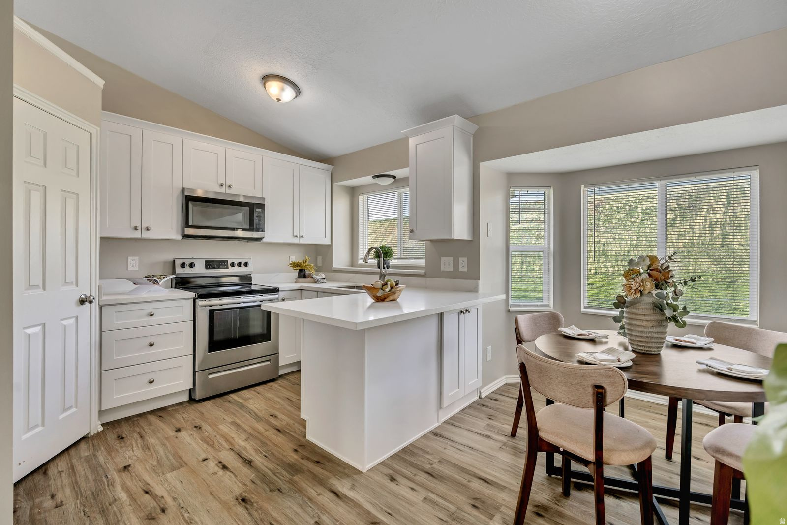 EDGEWOOD ESTATES - Residential