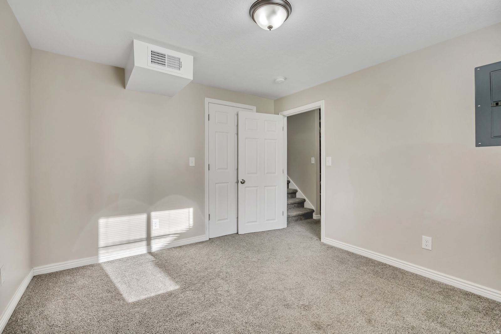 EDGEWOOD ESTATES - Residential