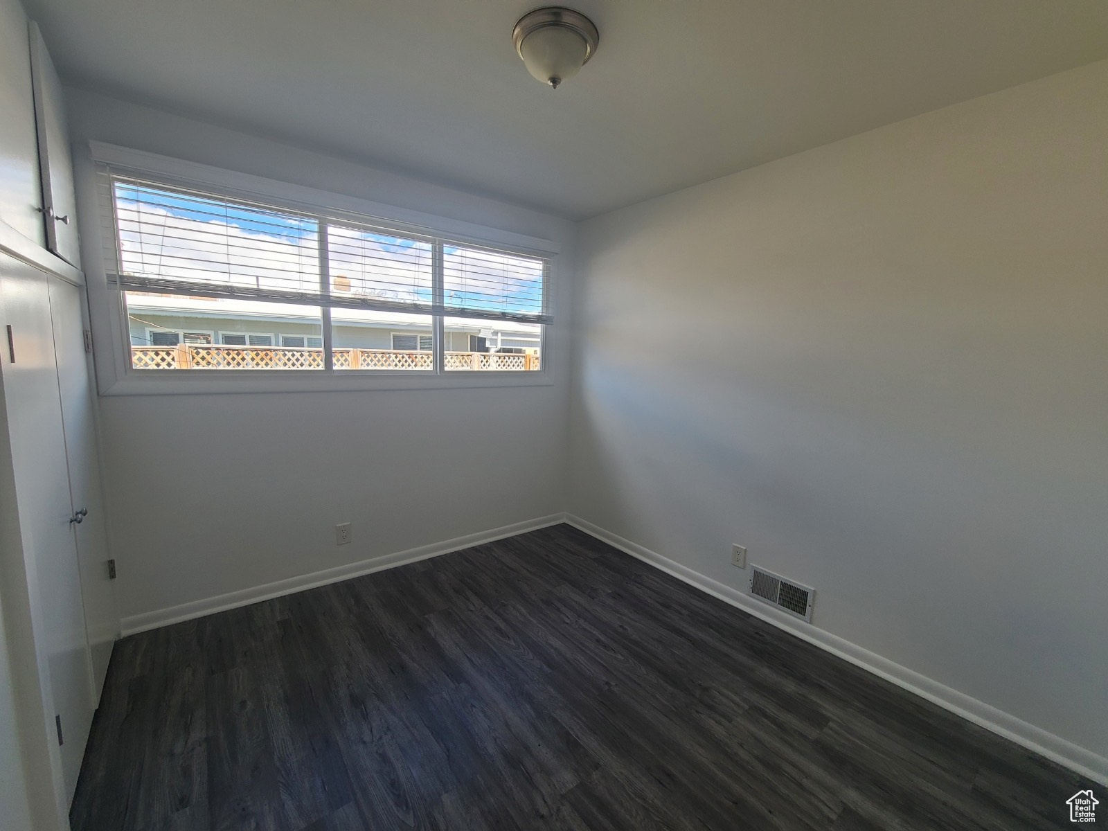BROOKFIELD - Residential