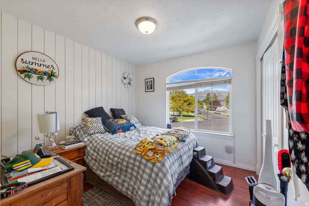 NORTH PARK ESTATES P - Residential