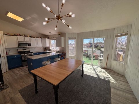 Tiny photo for 681 W 410 N, American Fork, UT 84003 (MLS # 2144625)
