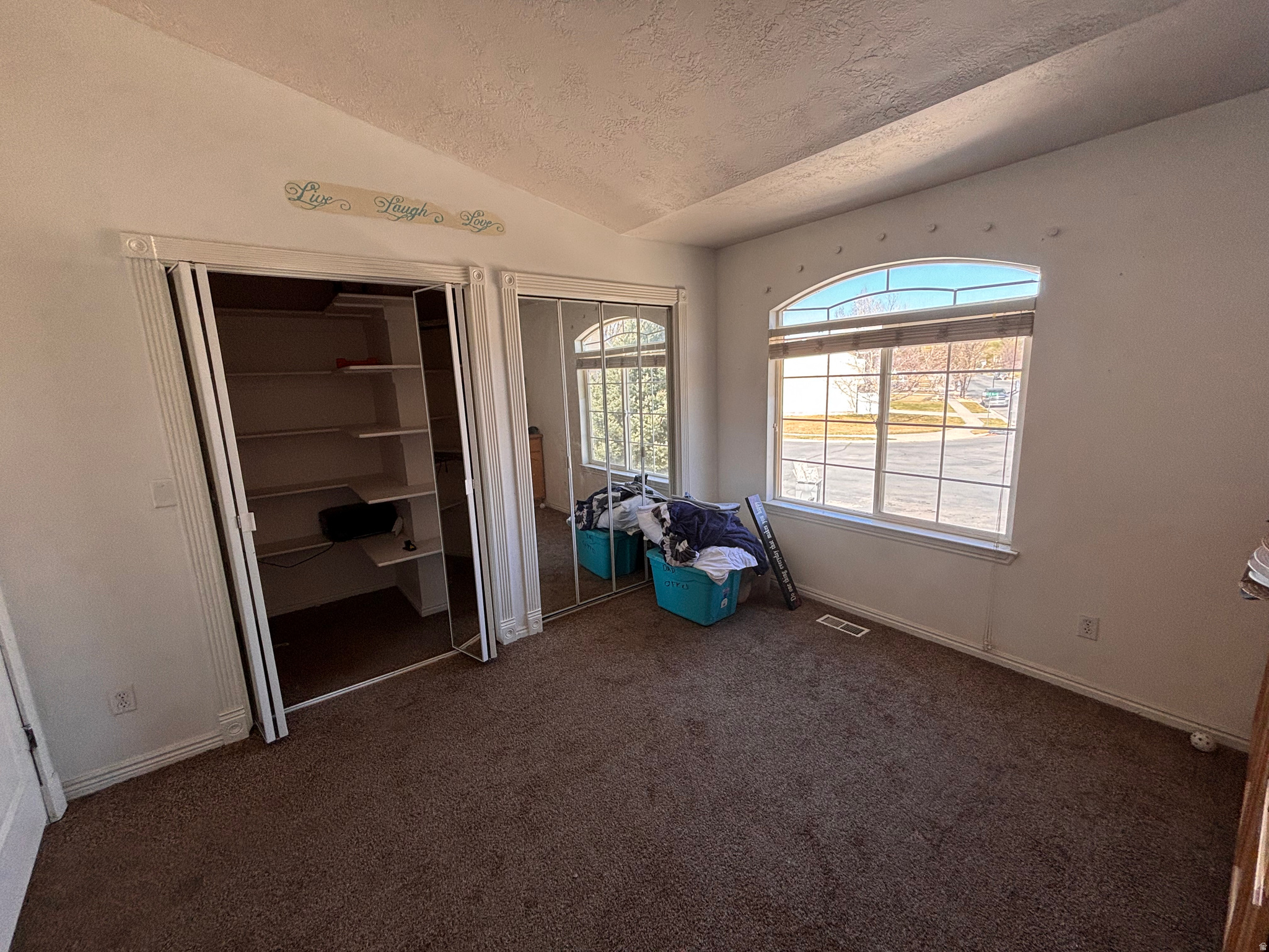 NORTH PARK ESTATES P - Residential