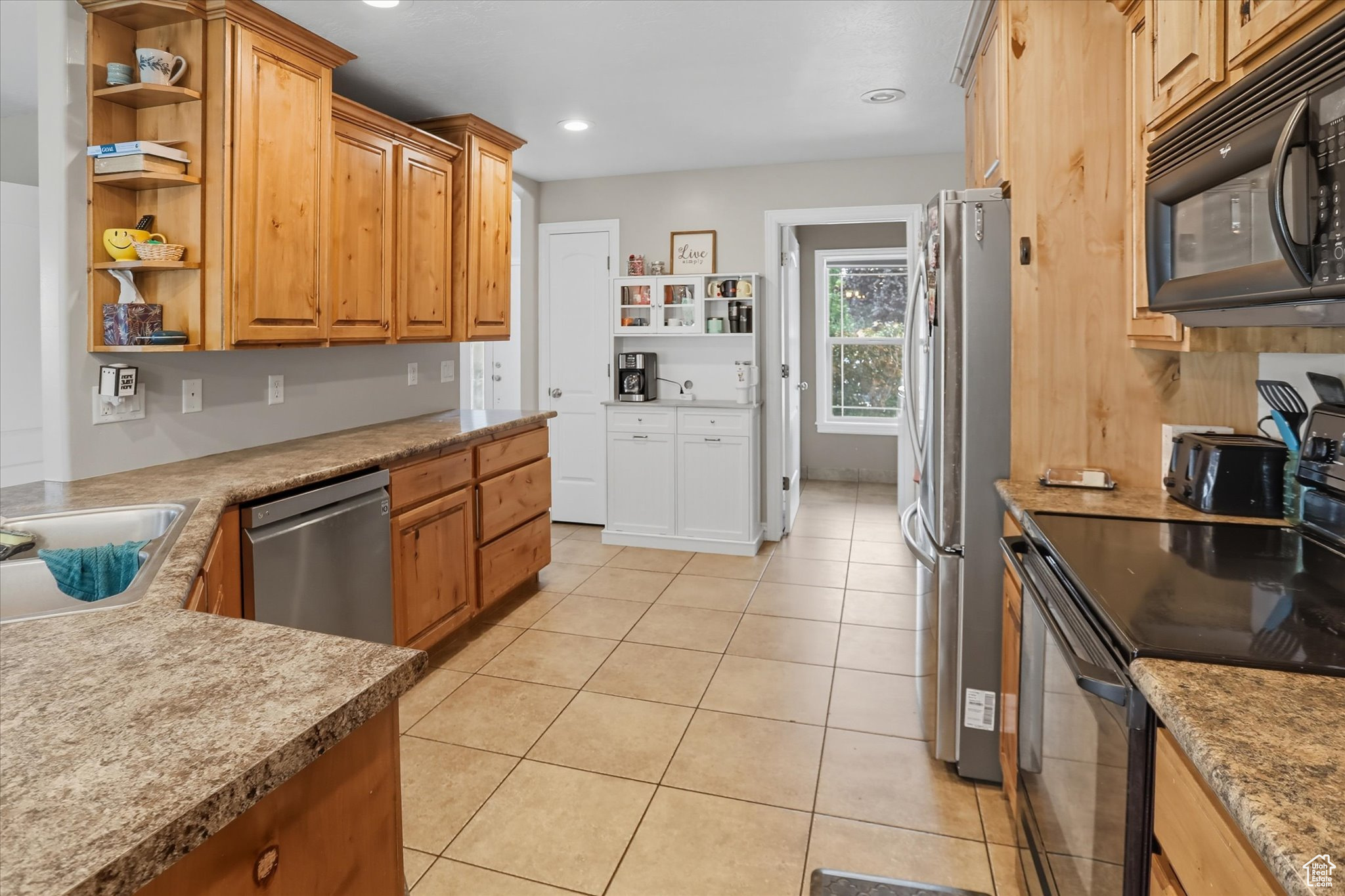 VILLAGE OF FOX HOLLOW - Residential