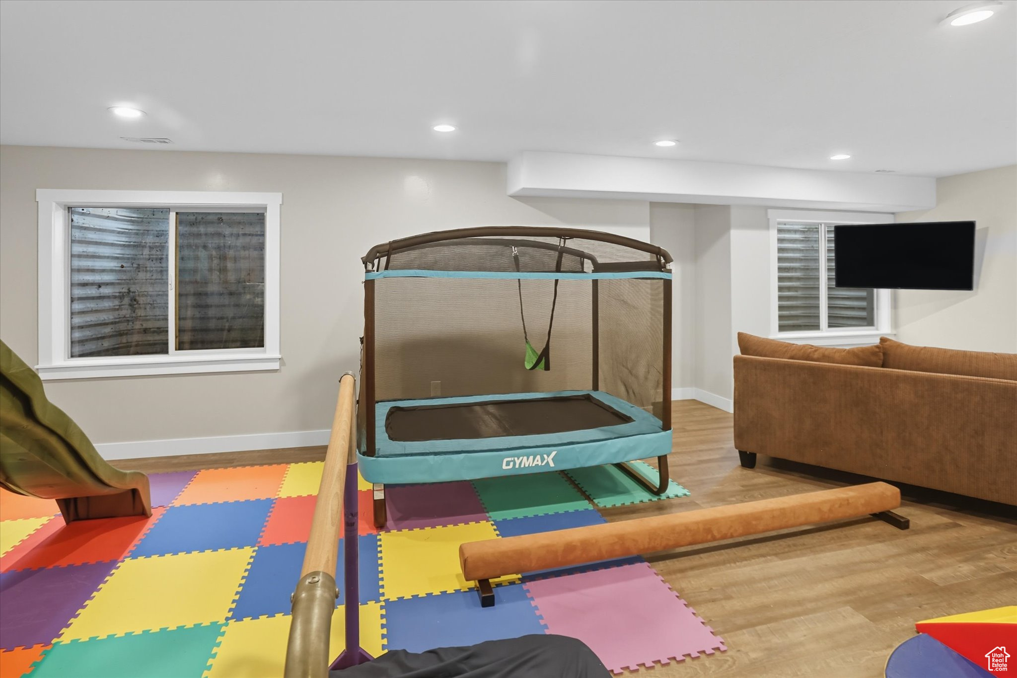 VILLAGE OF FOX HOLLOW - Residential