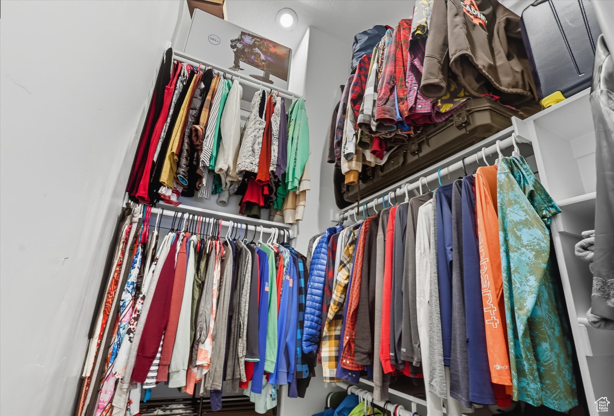 VILLAGE OF FOX HOLLOW - Residential