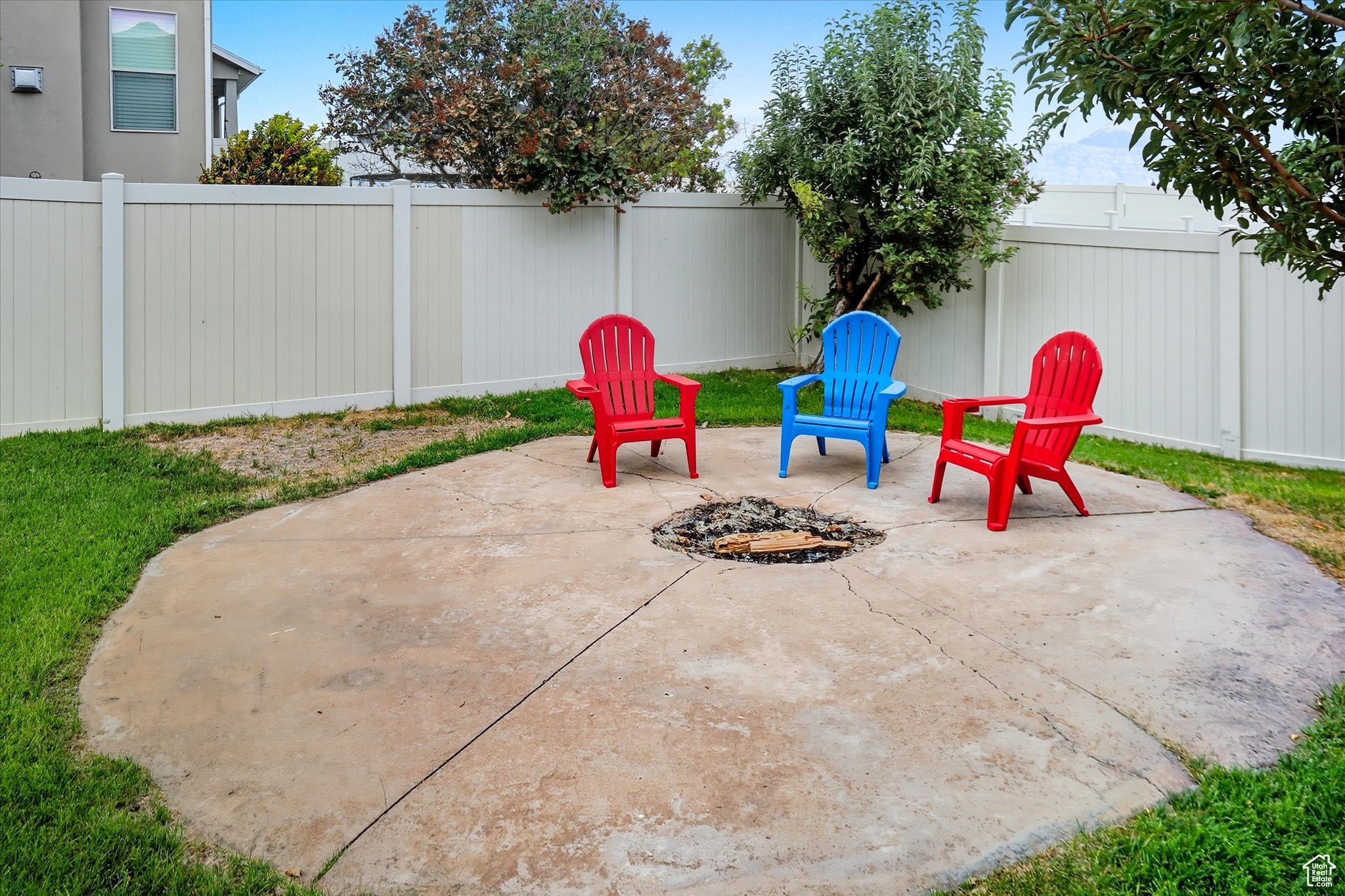 VILLAGE OF FOX HOLLOW - Residential