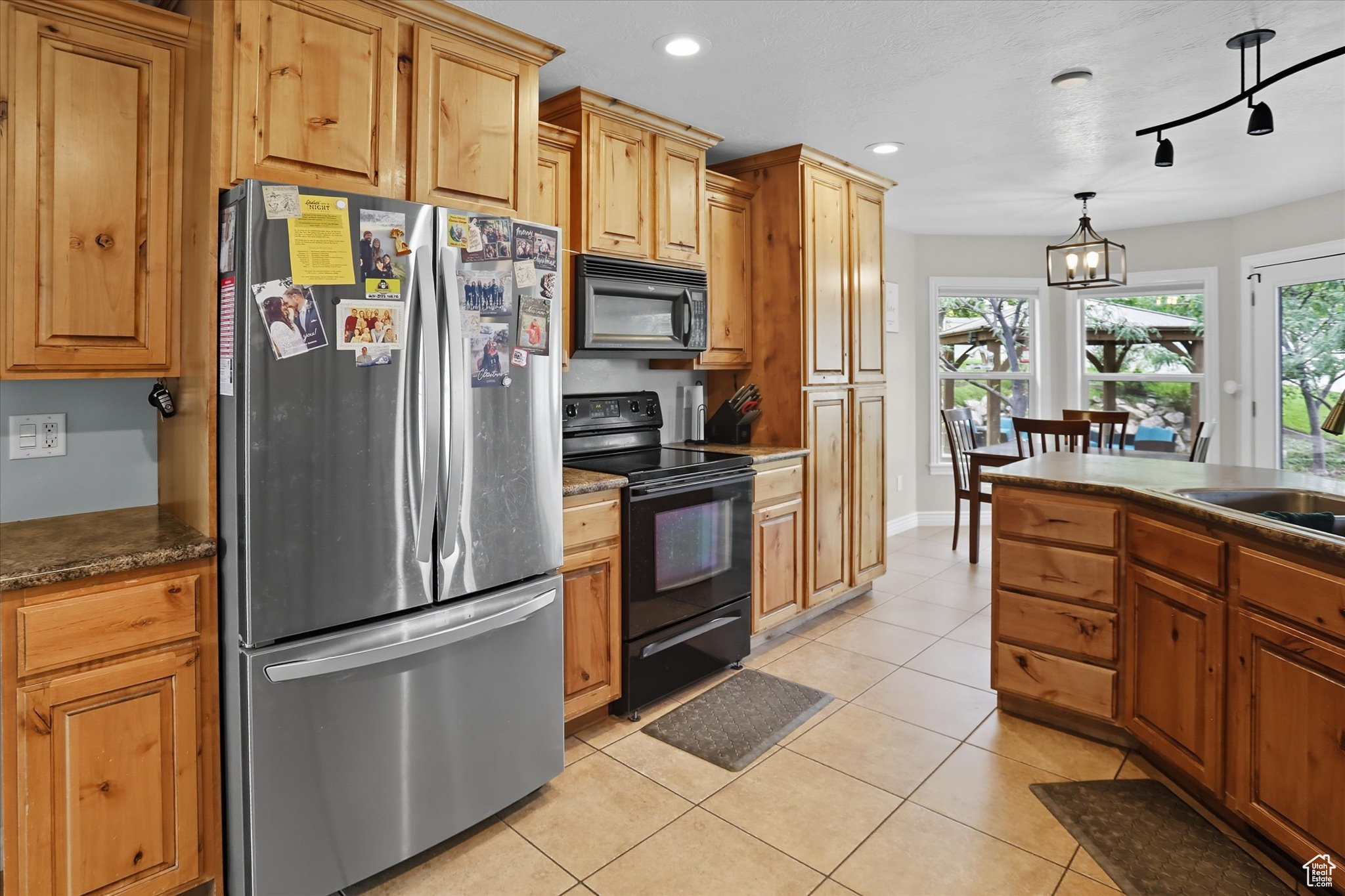 VILLAGE OF FOX HOLLOW - Residential