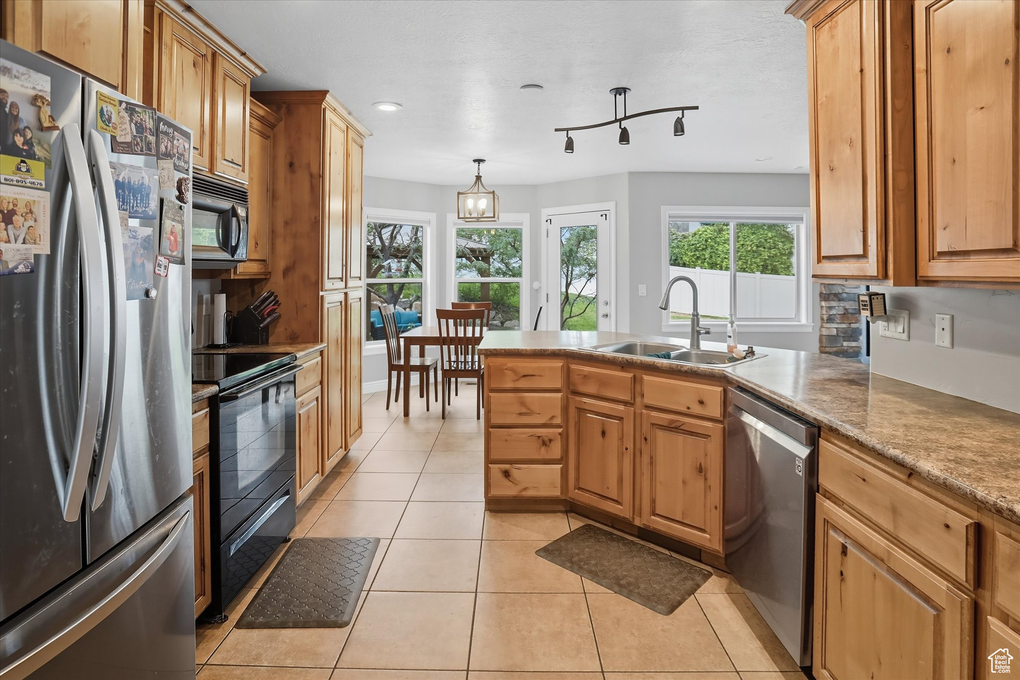 VILLAGE OF FOX HOLLOW - Residential