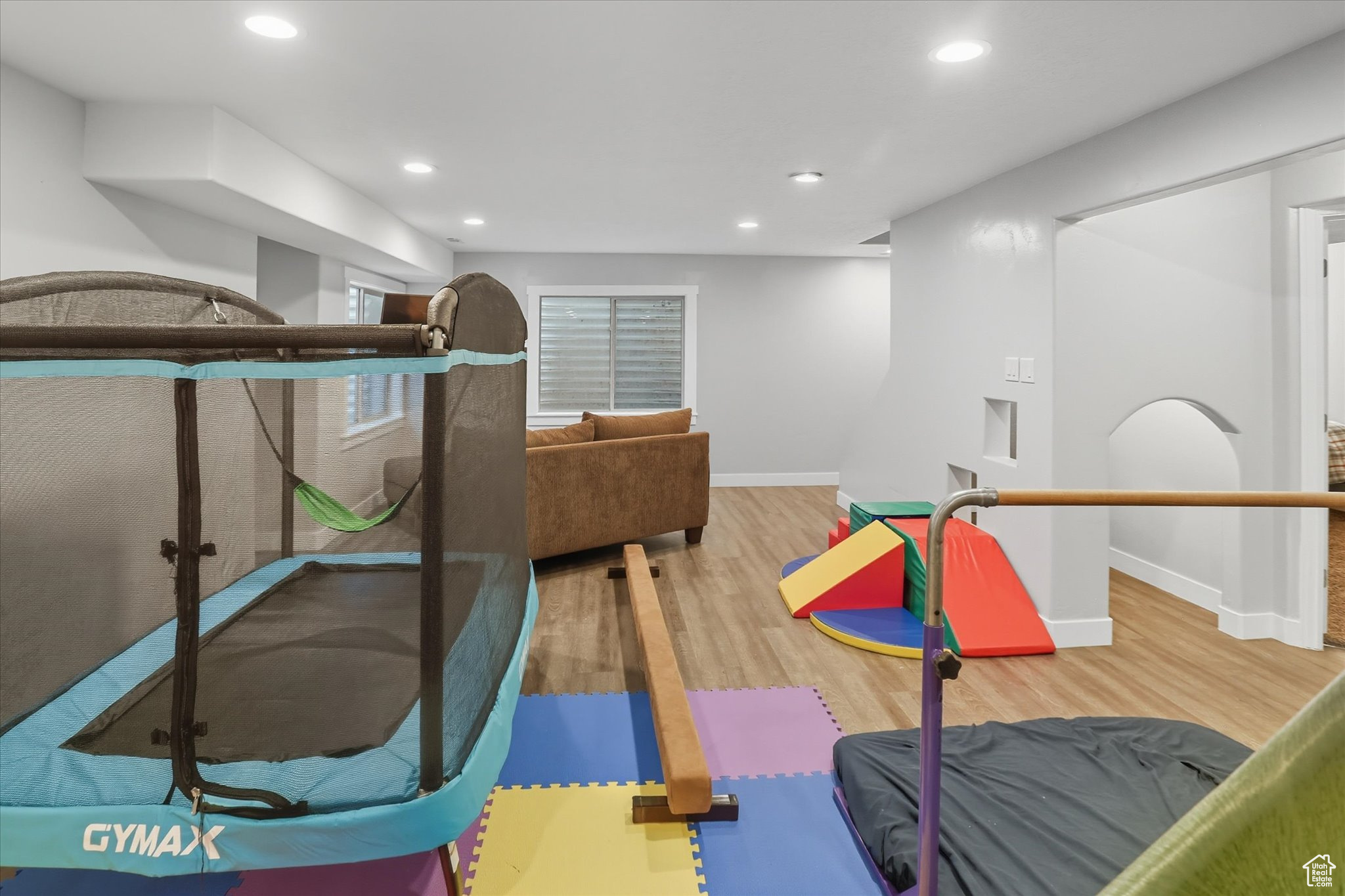 VILLAGE OF FOX HOLLOW - Residential