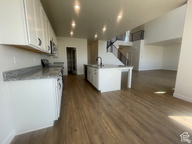 CASCADE AT SKY RANCH - Residential