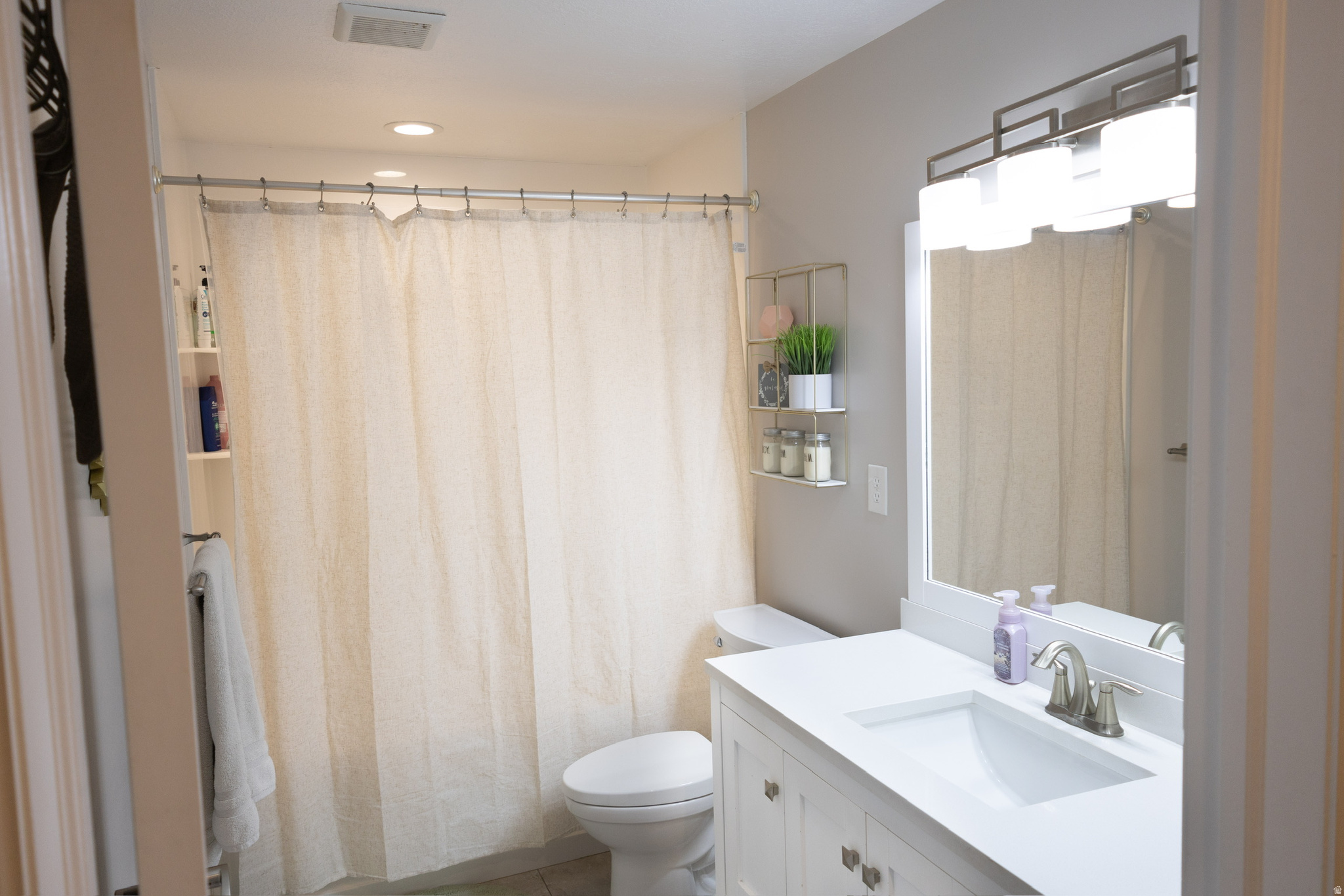 LEXINGTON PARK - Residential