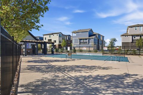 Tiny photo for 11 S RIO GRAND AVE, Farmington, UT 84025 (MLS # 2151346)