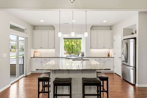 Tiny photo for 11 S RIO GRAND AVE, Farmington, UT 84025 (MLS # 2151346)