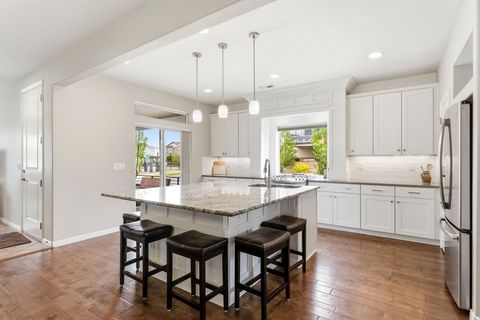 Tiny photo for 11 S RIO GRAND AVE, Farmington, UT 84025 (MLS # 2151346)