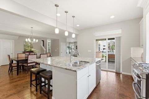 Tiny photo for 11 S RIO GRAND AVE, Farmington, UT 84025 (MLS # 2151346)