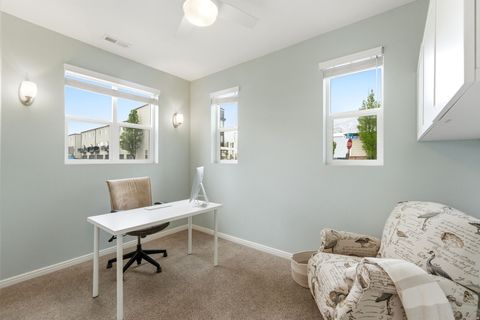 Tiny photo for 11 S RIO GRAND AVE, Farmington, UT 84025 (MLS # 2151346)