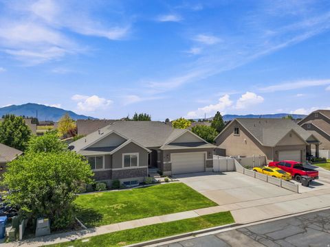 Tiny photo for 2208 E 450 S, Spanish Fork, UT 84660 (MLS # 2173261)