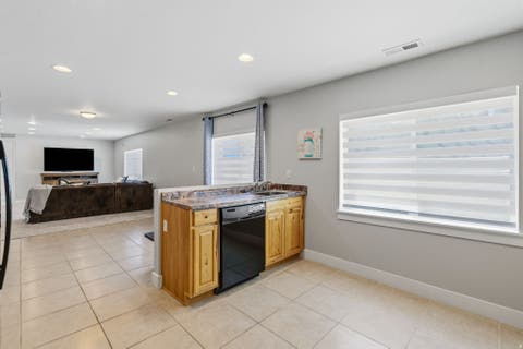 Tiny photo for 2208 E 450 S, Spanish Fork, UT 84660 (MLS # 2173261)