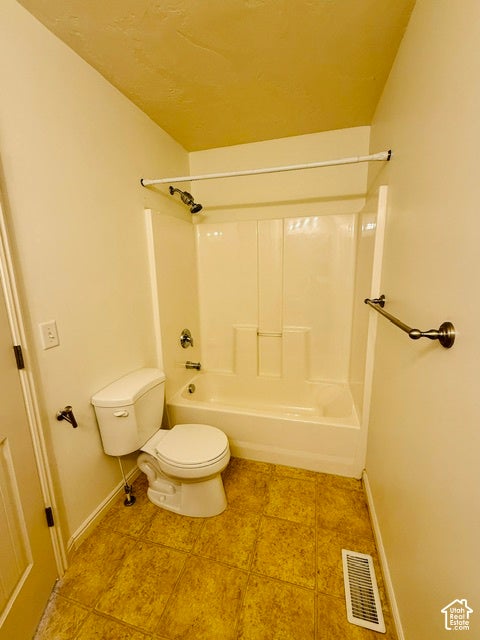 Tiny photo for 872 N SHEPARD CREEK PKWY, Farmington, UT 84025 (MLS # 2188717)
