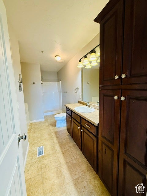 Tiny photo for 872 N SHEPARD CREEK PKWY, Farmington, UT 84025 (MLS # 2188717)