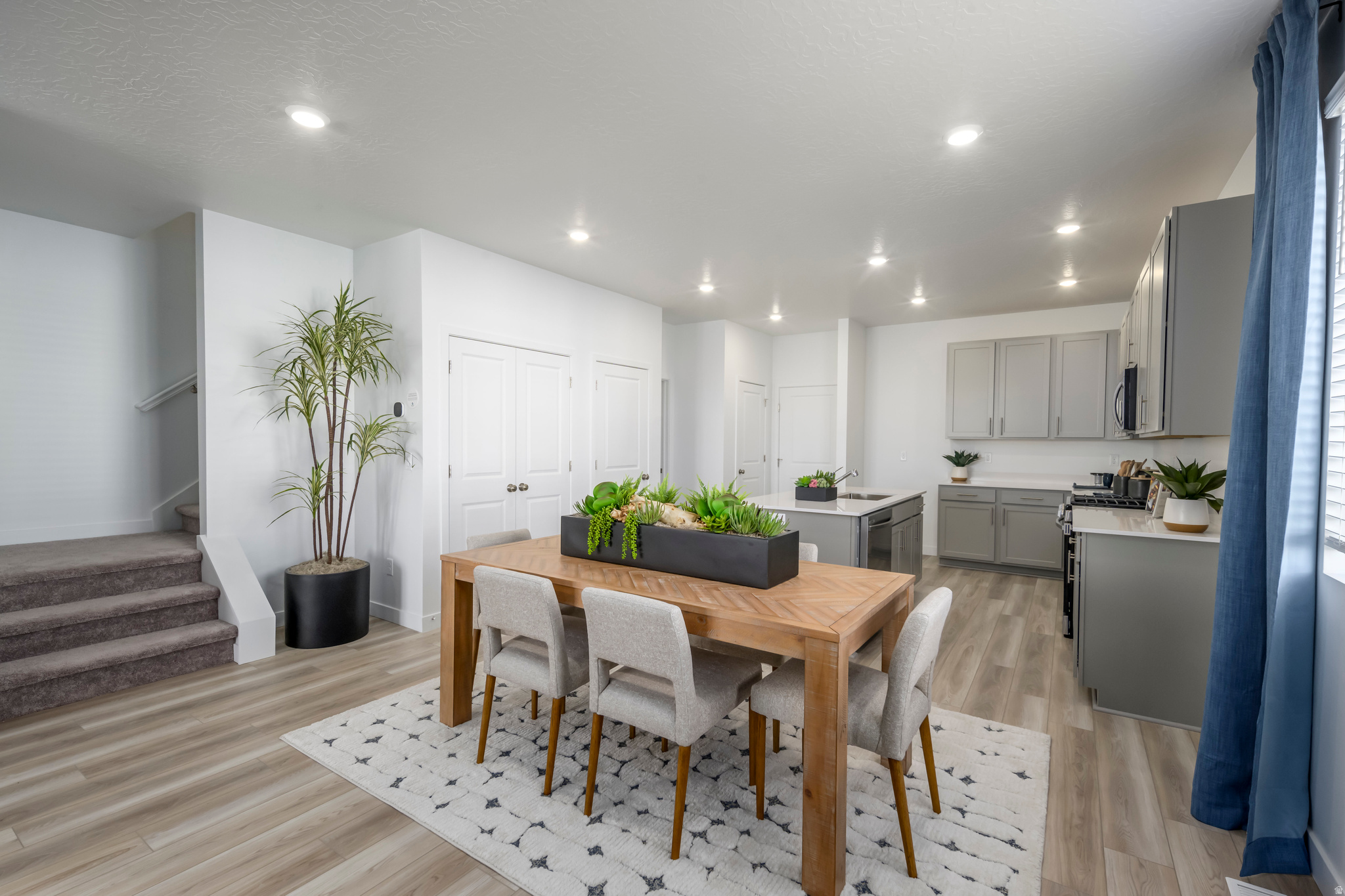 SIENNA HILLS - Residential